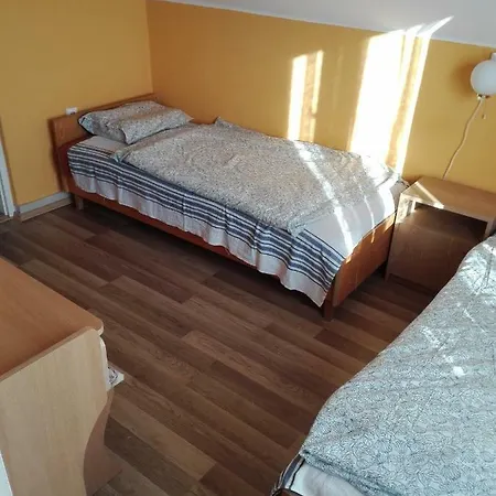 Feriehus Mandulafa Nyaralo *