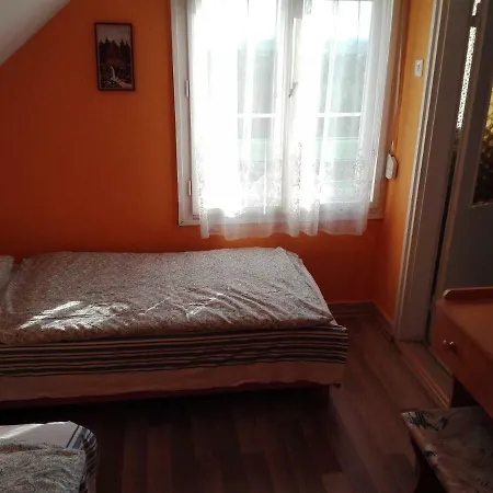 Mandulafa Nyaralo Feriehus Gyenesdiás